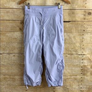 Lululemon Studio Crop *No Liner in Cool Breeze